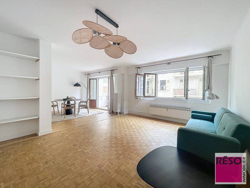 Location appartement 3 pièces 84 m² à Annemasse 74100 - 1 569 €