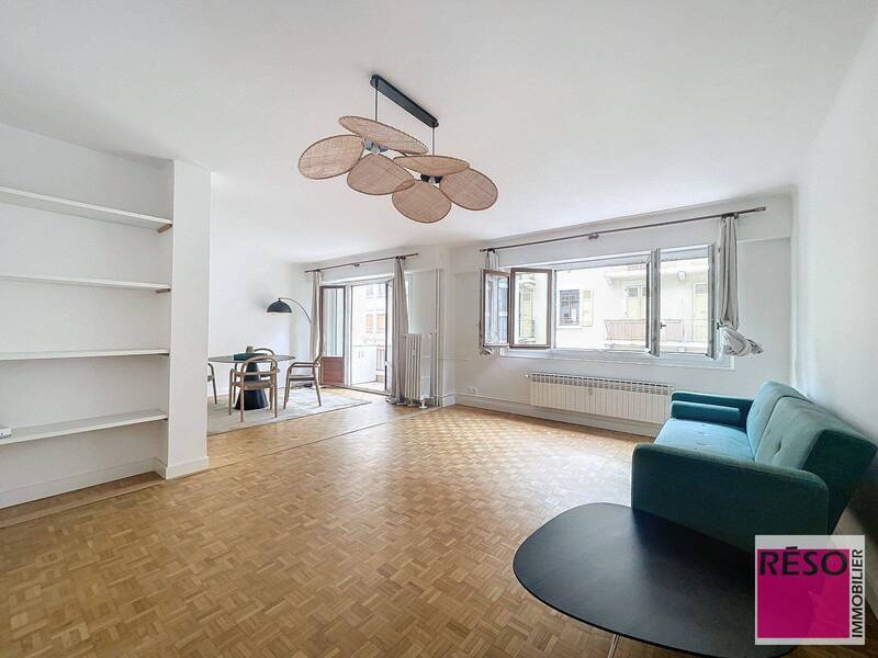 Location appartement 3 pièces 84 m² à Annemasse 74100 - 1 569 €