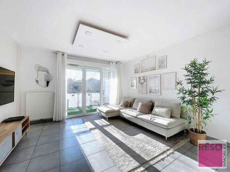 Location appartement 3 pièces 65.15 m² à Annemasse 74100 - 1 612 €