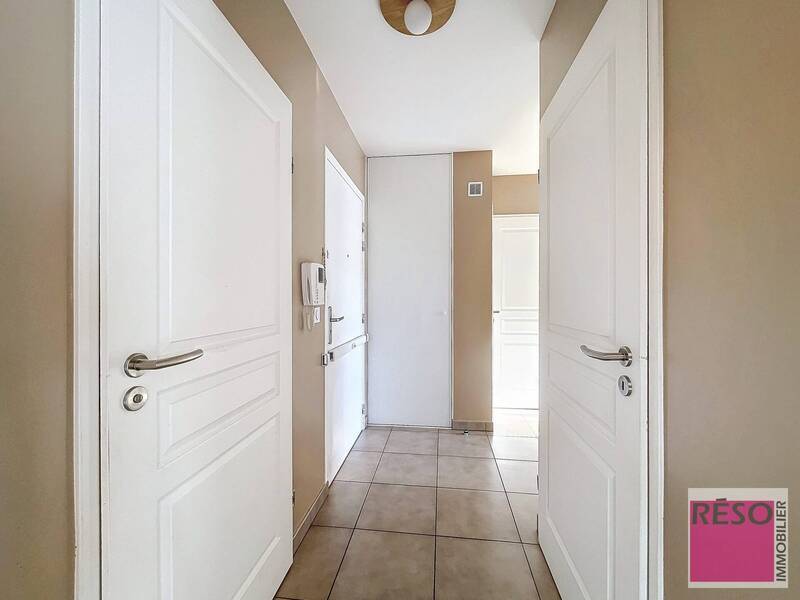 Location appartement 3 pièces 65.15 m² à Annemasse 74100 - 1 612 €