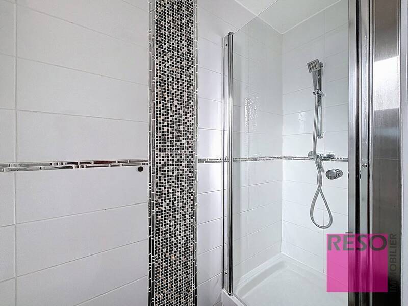 Vente appartement 2 pièces 74 m² à Archamps 74160