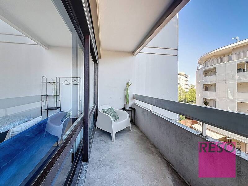 Location appartement 1 pièce 32 m² à Annemasse 74100 - 1 095 €