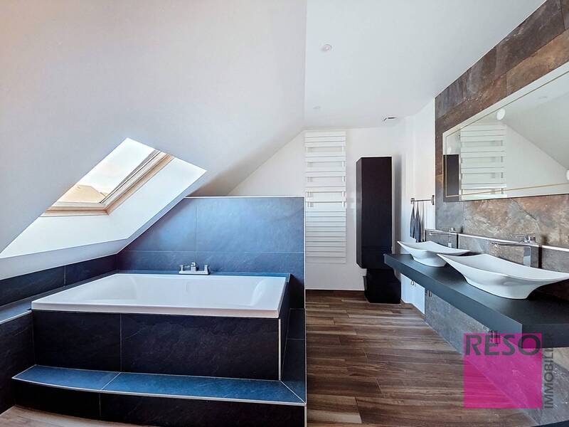 Vente maison 4 pièces 96 m² à Ville-la-Grand 74100