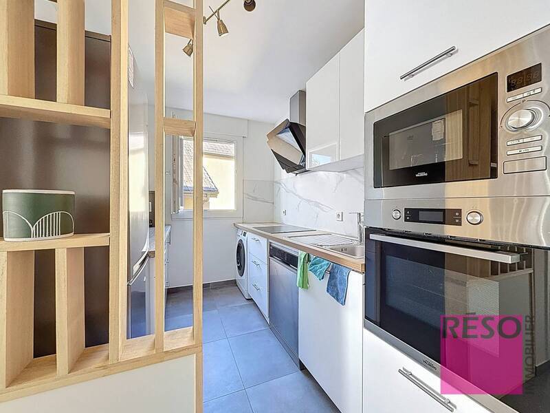 Rent apartment 3 rooms 50 m² in Annemasse 74100 - 1 400 €