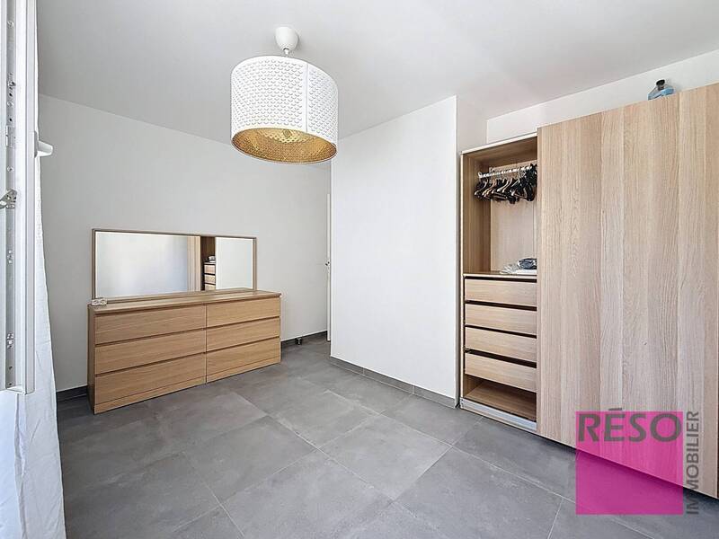 Rent apartment 3 rooms 50 m² in Annemasse 74100 - 1 400 €