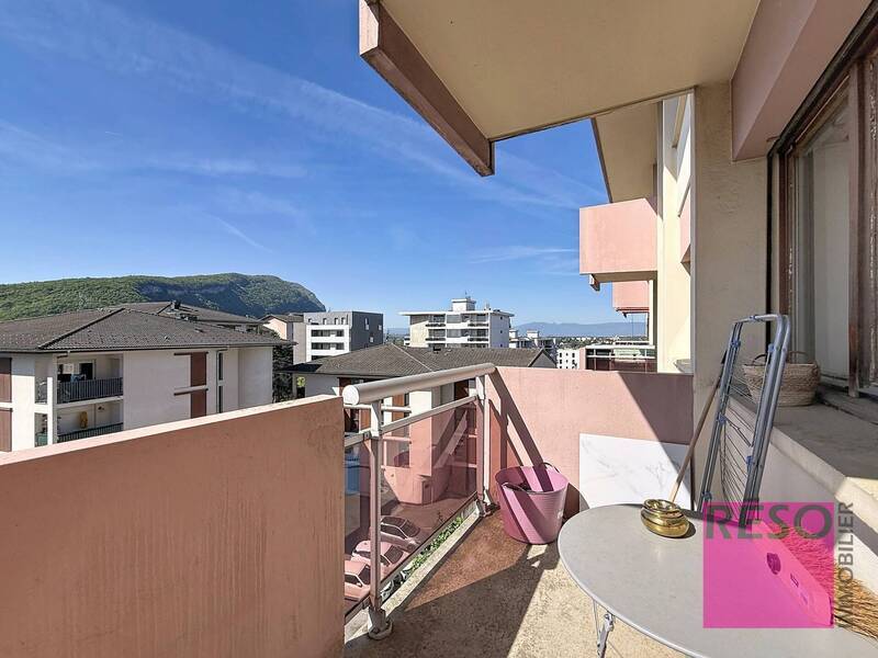 Location appartement 4 pièces 78 m² à Annemasse 74100 - 1 580 €