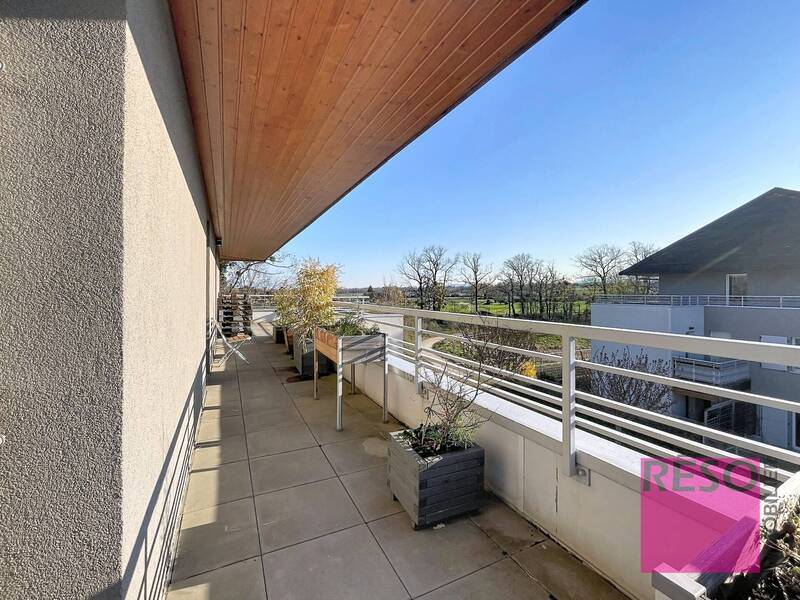 Location appartement 4 pièces 103 m² à Ville-la-Grand 74100 - 1 850 €