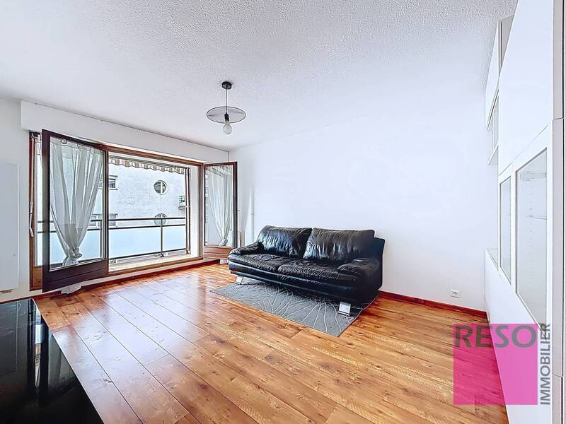 Rent apartment 2 rooms 54.35 m² in Collonges-sous-Salève 74160 - 1 400 €