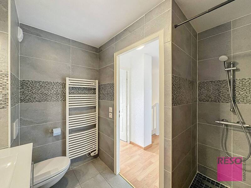 Location appartement 3 pièces 70 m² à Étrembières 74100 - 1 919 €