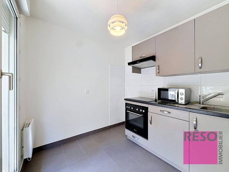Location appartement 1 pièce 28 m² à Étrembières 74100 - 980 €
