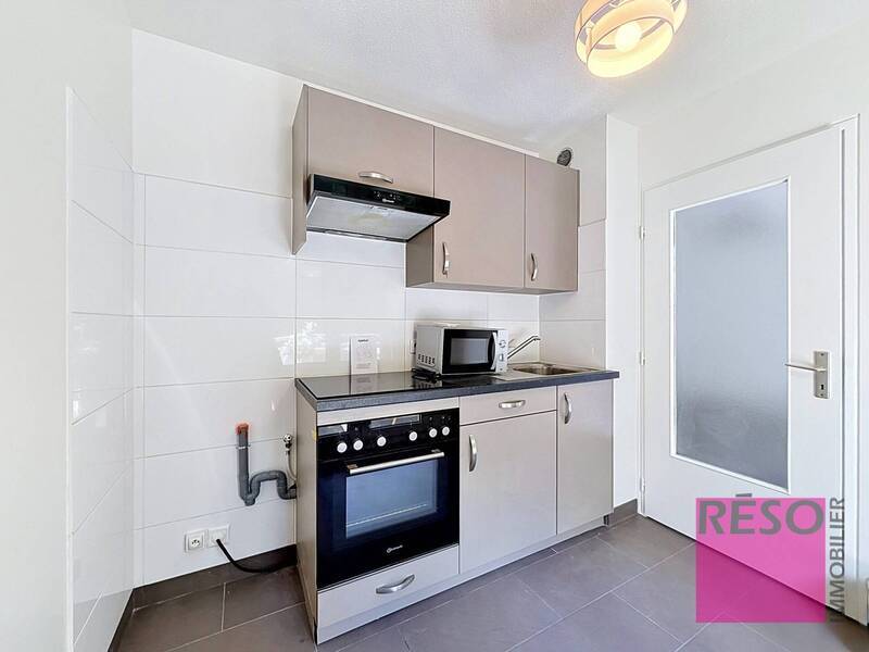 Location appartement 1 pièce 28 m² à Étrembières 74100 - 980 €