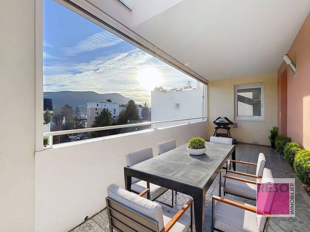 Sale Apartment 4 rooms 130.6 m² Annemasse 74100
