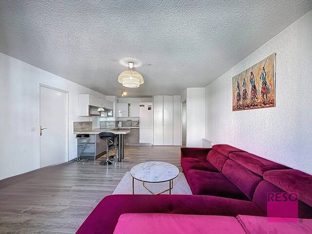 Buy Apartment 3 rooms 59 m² Annemasse 74100
