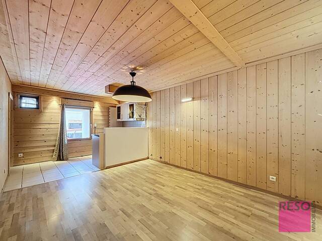 Rent House 7 rooms 186 m² Archamps 74160