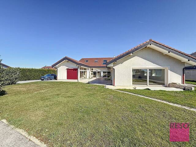 Sale House 9 rooms 350 m² Vers 74160