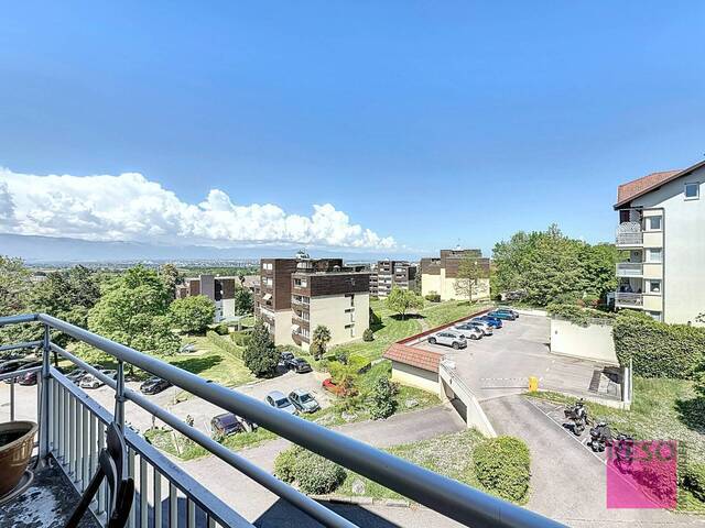 Vente Appartement 6 pièces 97 m² Collonges-sous-Salève 74160