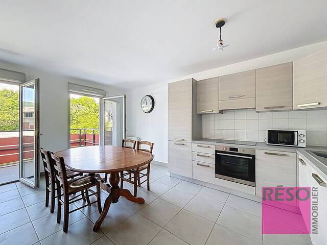 Rent Apartment 3 rooms 70.46 m² Valleiry 74520