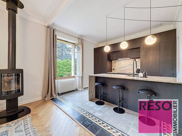 Vente Maison 7 pièces 160 m² Annemasse 74100