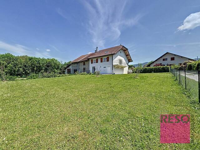 Rent House 4 rooms 147 m² Feigères 74160