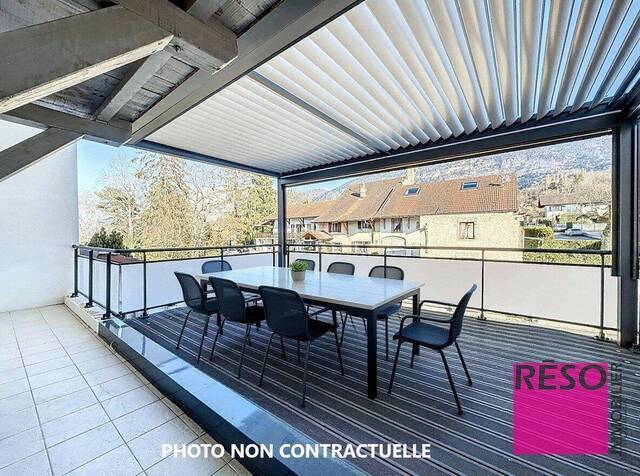 Location Maison 7 pièces 186 m² Archamps 74160