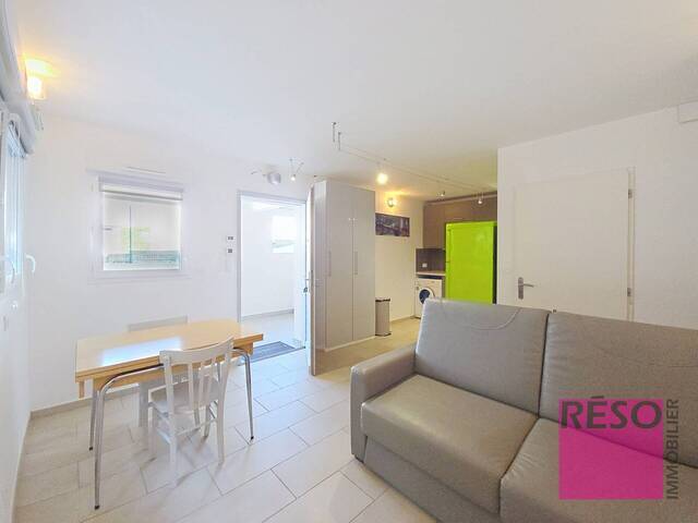Location Appartement 1 pièce 27 m² Gaillard 74240