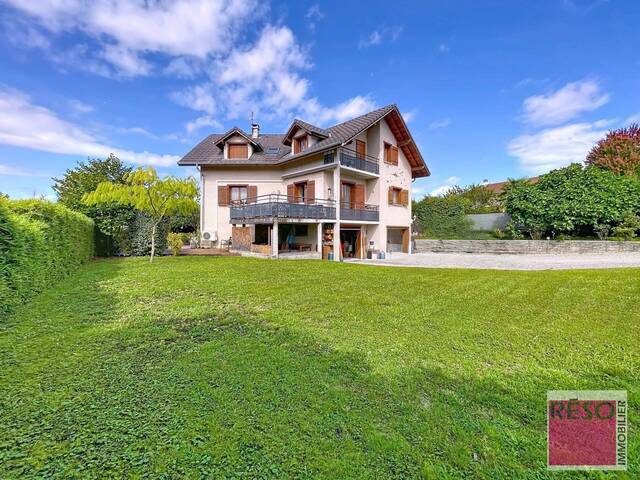 Sale House 6 rooms 146.2 m² Contamine-sur-Arve 74130