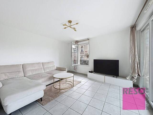 Rent Apartment 2 rooms 44 m² Annemasse 74100