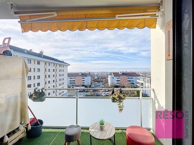 Rent Apartment 2 rooms 43 m² Annemasse 74100