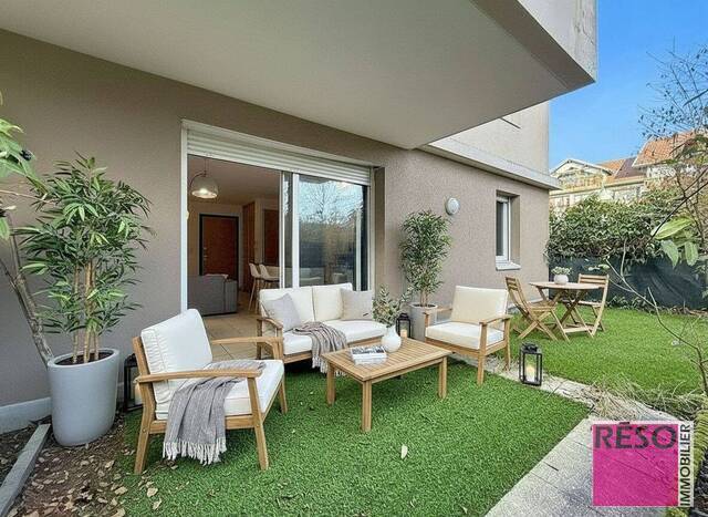 Vente Appartement 2 pièces 49 m² Ville-la-Grand 74100