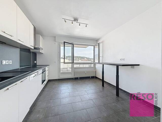 Location Appartement 3 pièces 85 m² Annemasse 74100