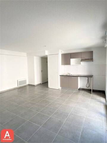 Location appartement 3 pièces 64 m² à Toulouse (31200)