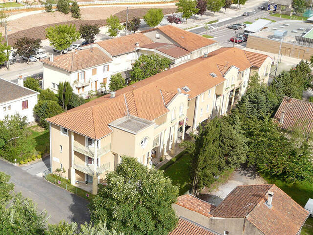 Location appartement 2 pièces 46 m² à Saint-Affrique (12400)