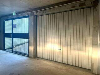 Location Parking 15 m² Divonne-les-Bains 01220