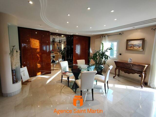 Vente Appartement t6 et + 7 pièces Montélimar 26200