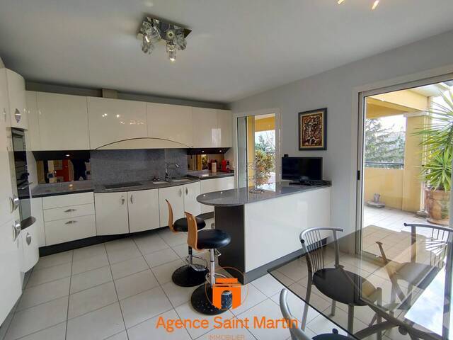 Vente Appartement t6 et + 7 pièces Montélimar 26200