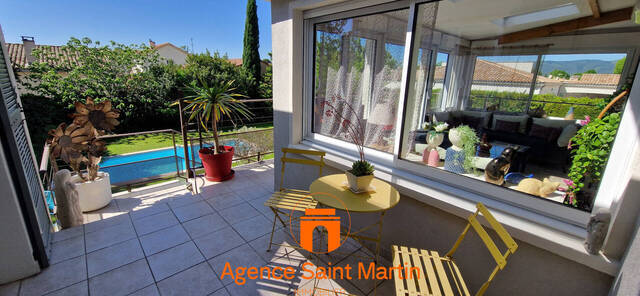 Vendu Maison 8 pièces Montélimar 26200
