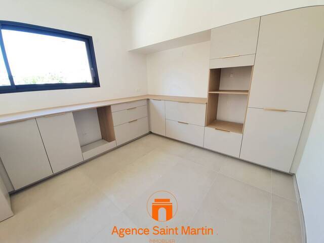 Vente Maison villa 5 pièces Montélimar 26200