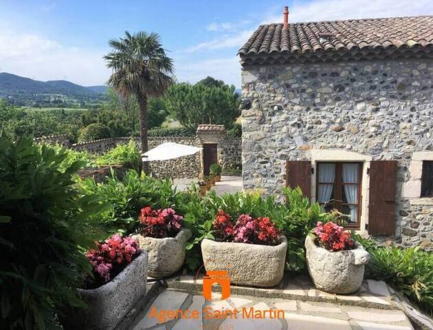 Vente Maison mas 13 pièces Montélimar 26200