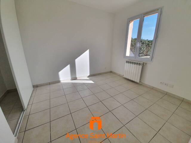 Vendu Maison villa 5 pièces Châteauneuf-du-Rhône 26780