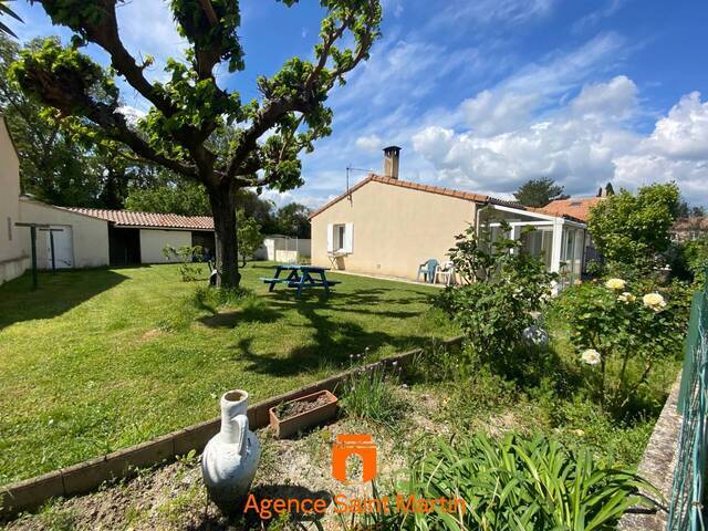 Vendu Maison 5 pièces Montélimar 26200