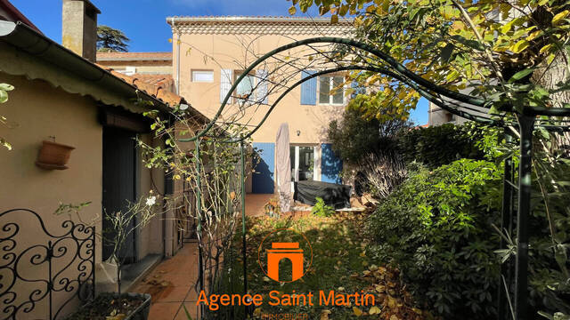 Vendu Maison 4 pièces Montélimar 26200