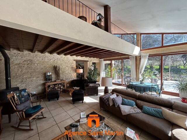 Vendu Maison mas 7 pièces La Bâtie-Rolland 26160