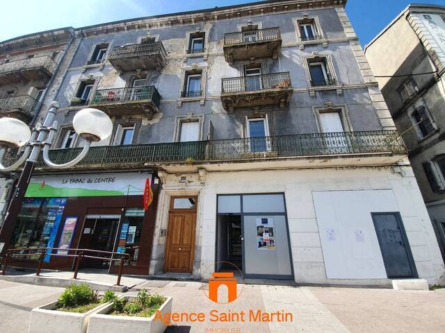 Location Fonds de commerce local commercial 3 pièces Le Teil 07400