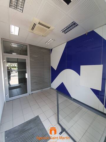 Location Fonds de commerce local commercial 3 pièces Le Teil 07400