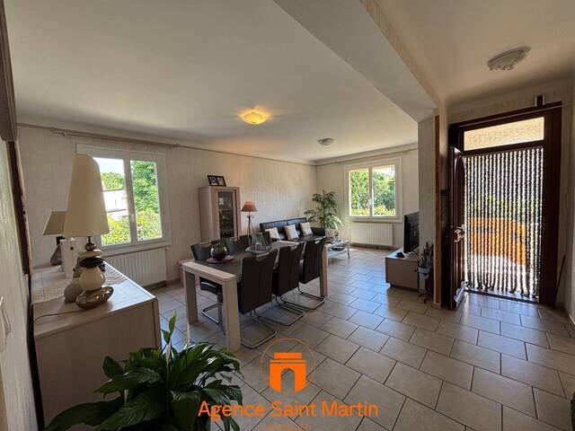 Vendu Maison 4 pièces Montélimar 26200