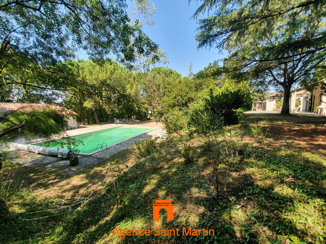 Vendu Maison 9 pièces Montélimar 26200