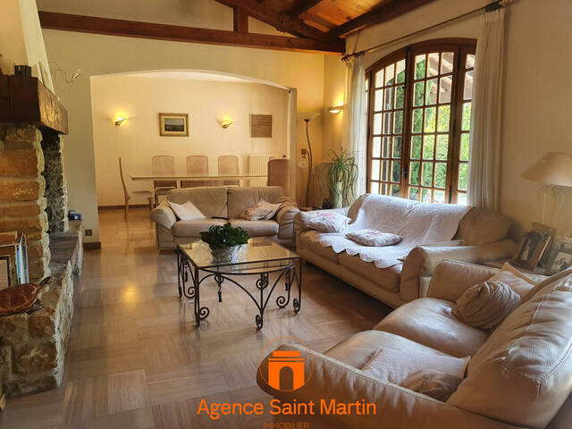 Vendu Maison 9 pièces Montélimar 26200