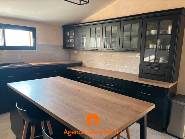 Vendu Maison mas 12 pièces Charols 26450