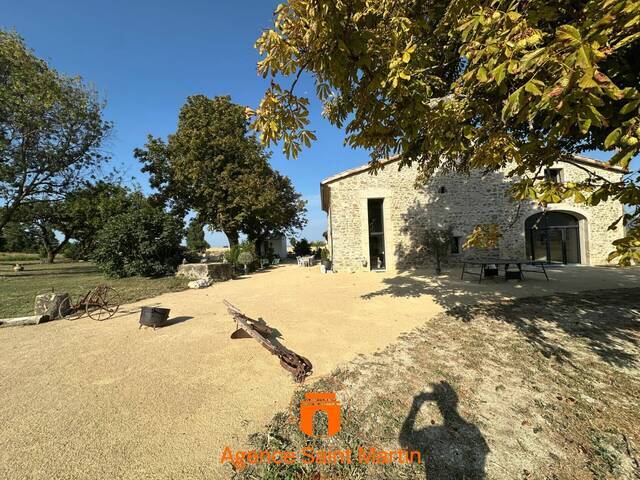 Vente Maison 14 pièces Sauzet 26740