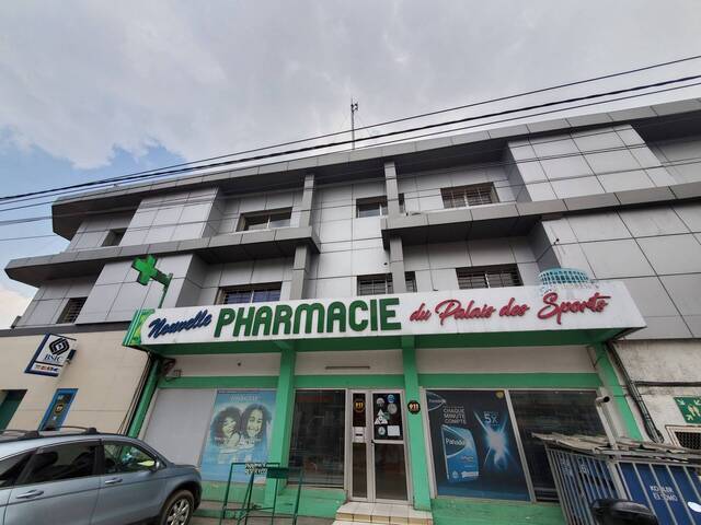 Location Local 268 m² Abidjan 99326